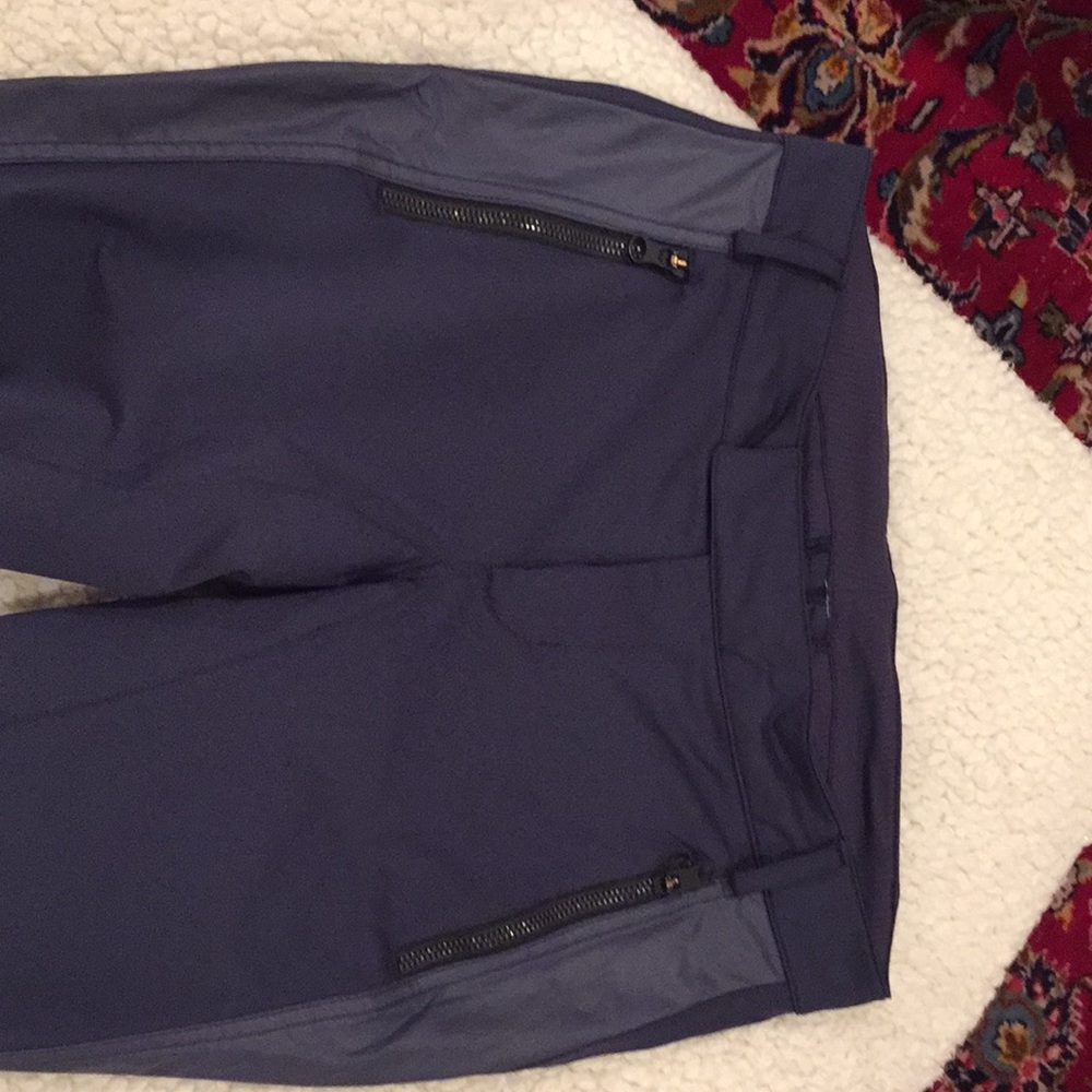Lululemon work pants - Picture 5 of 8